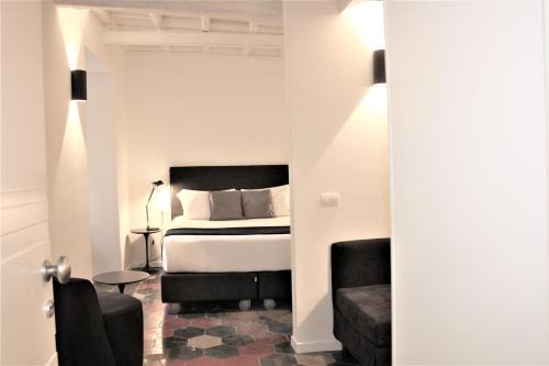 Rione III Colonna House | Youroom Vite