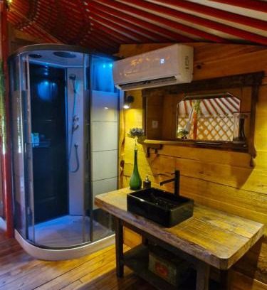 Bagnac-sur-Cele Other | Yourte en pleine nature