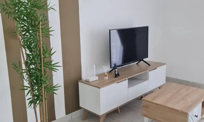 Nilai Apartment | Youth City Residence/Studio/KLIA/Nilai/Pool