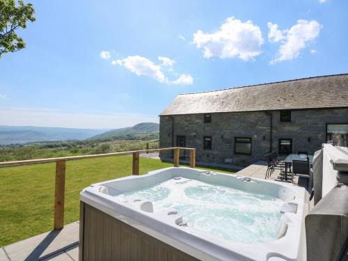 Conwy House | Ysgubor Maen Y Bardd
