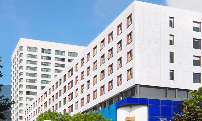 Sabadell Apartment | Yugo Sabadell LLac