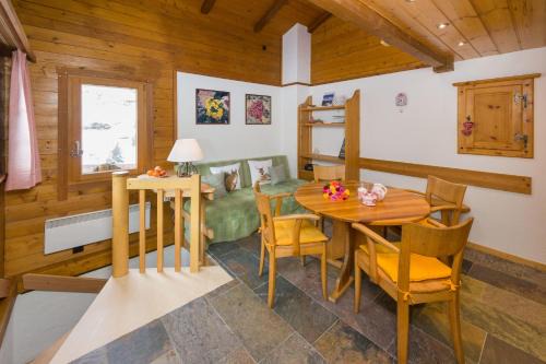 Zermatt Ski Chalet | Yukon