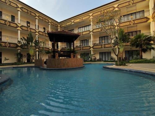 Peterongan Resort | Yusro Hotel Restaurant & Convention