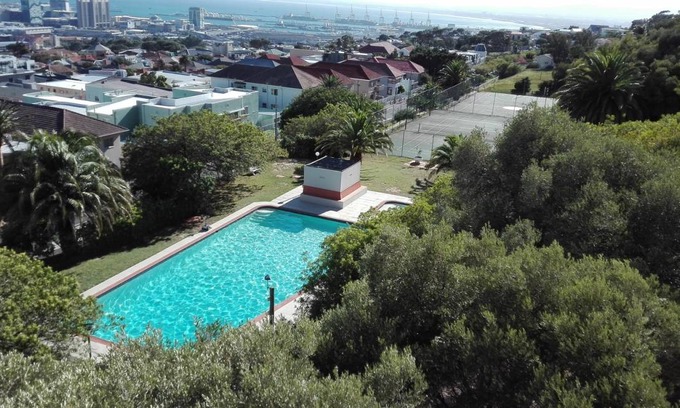 Cape Town City Centre Resort | Private room ∙ 1 guest