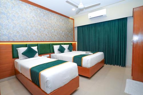 Thousand Lights Hotel | Zaith Residency Near US Consulate & Apollo hospitals