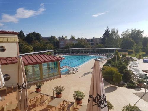 Zalakaros Apartment | Zalakaros Wellness Apt Relax w Spa, Pool & AC