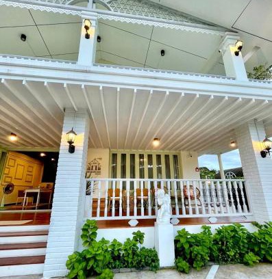 Ranong Hotel | Zane Balcony House Ranong Hotel เซน บัลโคนี่ เฮ้าส์ ระนอง
