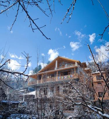 Manali House | Zankhrpas A Himalayan Home - Manali