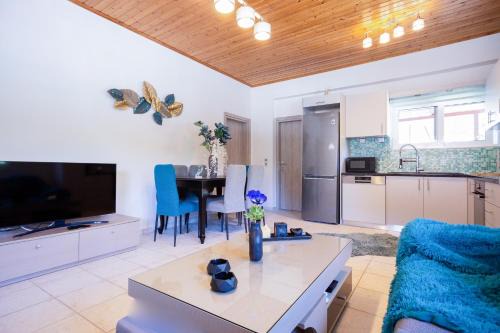Anafonitria House | Zante Sunny Mountain