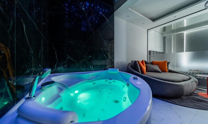 Novi Beograd Apartment | Zebrano