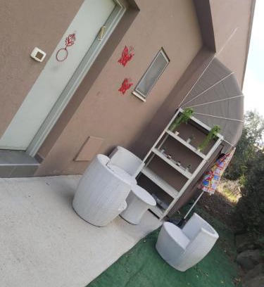 Lehavot HaBashan Apartment | ZEHAVI Guest House