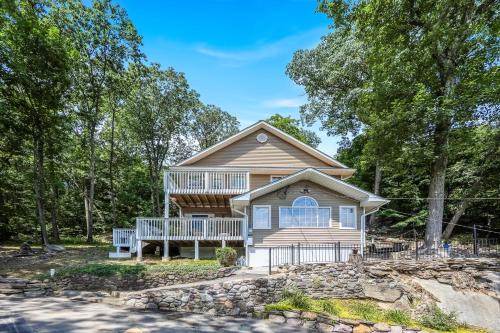 Greenwood Lake House | Zen Lake House