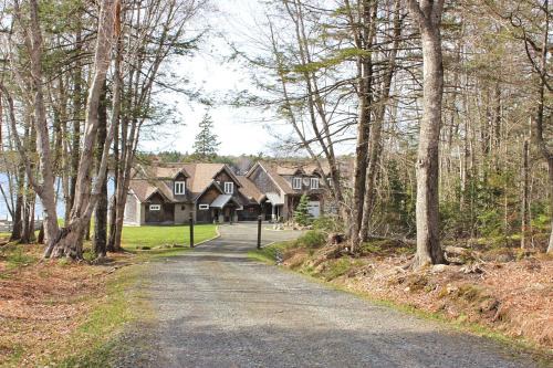 Digby County House | Zen Lakeside Getaway Nova Scotia - Sunset Suite
