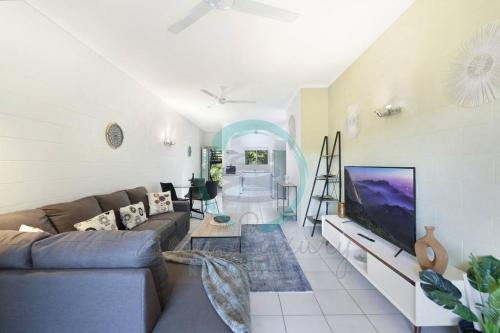 Stuart Park Apartment | ZEN Westralia: 2-BR Cozy Inner-City Apt Near Shops