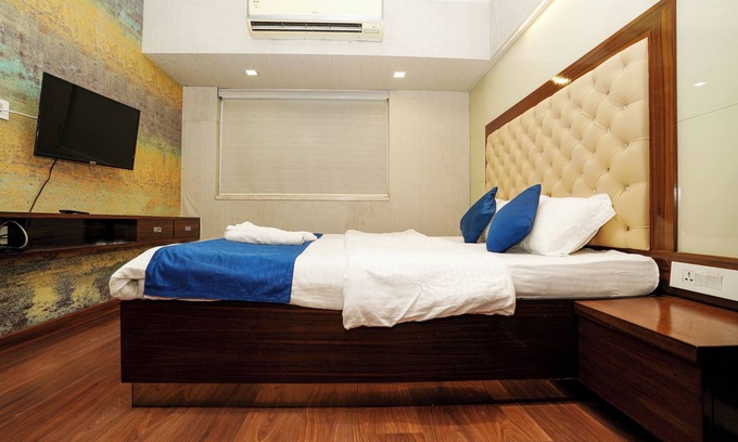 Powai Apartment | Zenith Homes - Powai Suites
