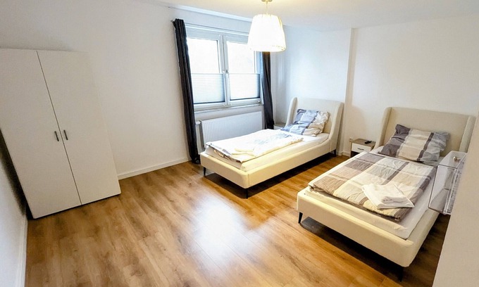 Innenhafen Apartment | Zentrale Wohnung für 4 Personen mit Küche & Waschmaschine