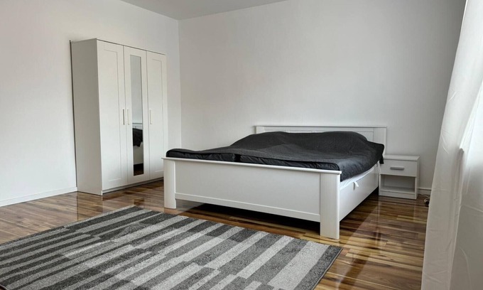 Wellingdorf Apartment | Zentrale Wohnung in Kiel