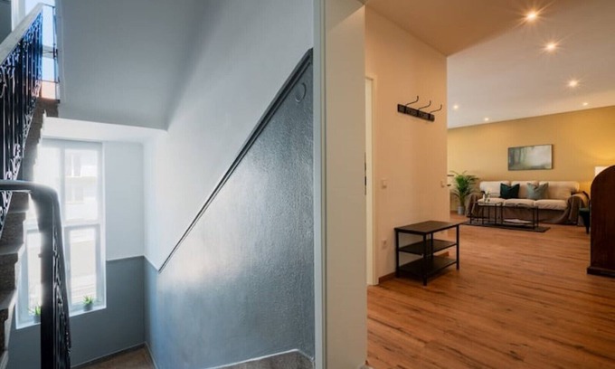 Hauptbahnhof Apartment | Zentrales 80-qm-city-apartment für 4 Pers