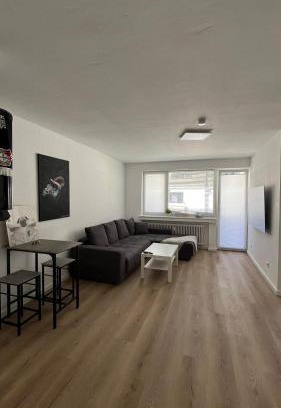 Stadtbezirk 3 Apartment | Zentrales und renoviertes Apartment nähe Medienhafen mit Balkon