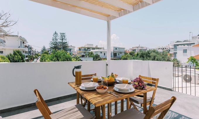 Rhodes Town Apartment | Zephyrus Apartment