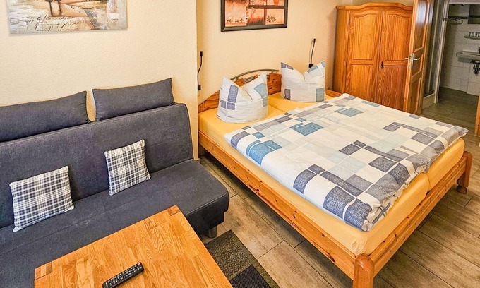 Ribnitz-Damgarten Bed & Breakfast | Zimmer 4 - Pension Kai