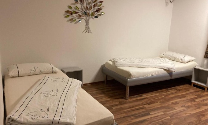 Monheim House | Zimmer-Traum am Möhrenbach