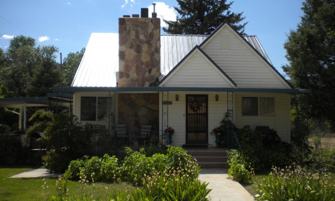 Glendale House | Zion and Bryce Canyon Getaway