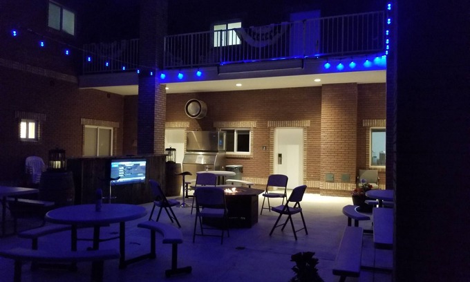 Hildale Hotel | Zion's Most Wanted Hotel