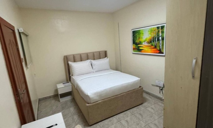 Ikeja Apartment | Zircon- Comfortable 1 bedroom apartment in GRA Ikeja