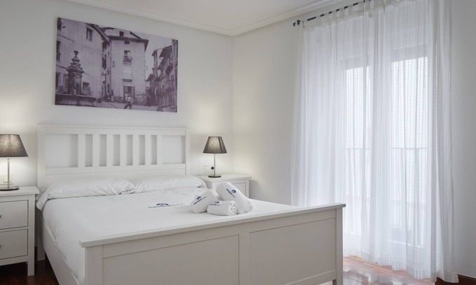 Zumaia Apartment | ZUNBILO - Basque Stay