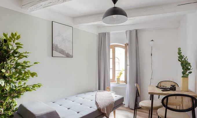 Zwickau Apartment | Zwickau Hauptmarkt | Suite L