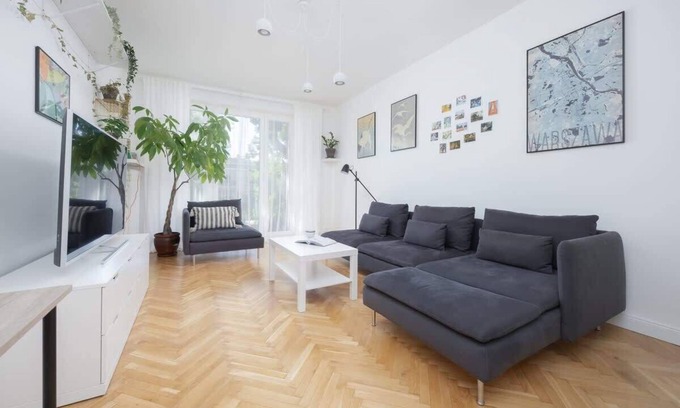 Saska Kepa Apartment | Zwycięzców 43 | Homely Apartment | Near PGE