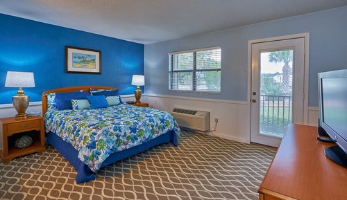Standard Triple Room, Multiple Beds, Non Smoking, River View