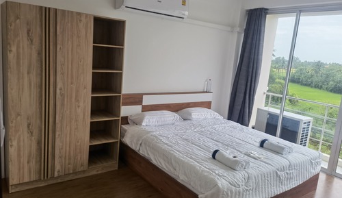 Classic Double Room, Shared Bathroom