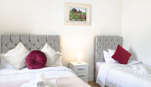 Family Triple Room, Shared Bathroom