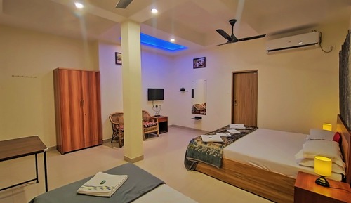 Deluxe Triple Room