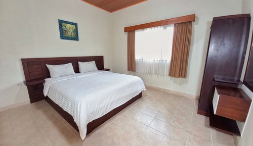 Executive Villa