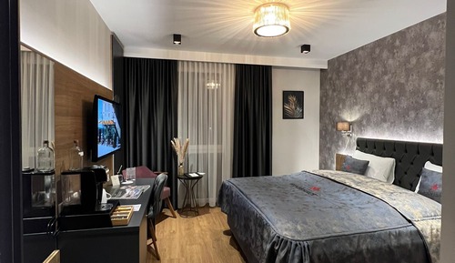 Classic Double Room, 1 King Bed, Non Smoking, Ensuite