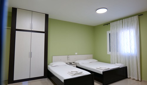 Triple Room, Balcony