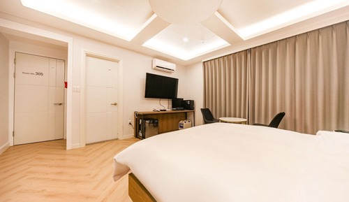 Room (Deluxe Park View (Breakfast - abalone)