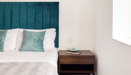 One Bedroom Apartment
