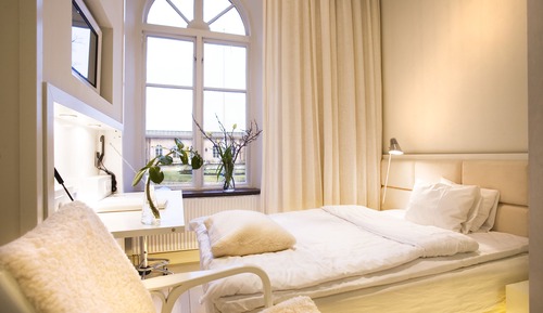 Standard Room, 1 Queen Bed
