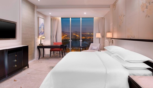 Room, 1 King Bed, City View