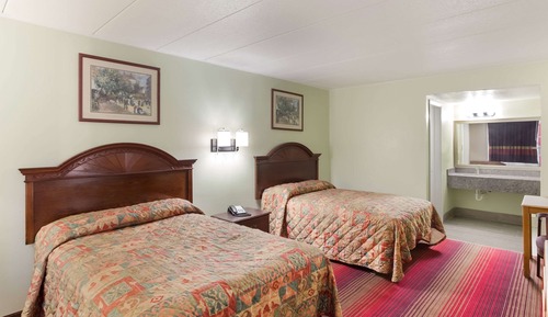 Standard Room, 2 Double Beds, Smoking