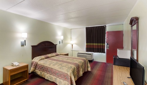 Standard Room, 1 Queen Bed, Smoking