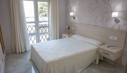 Double Room Single Use