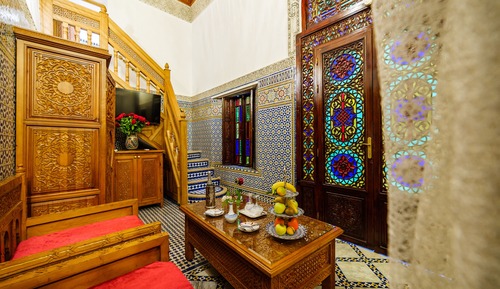 Executive Suite (Aida)