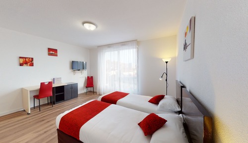 Standard Twin Room