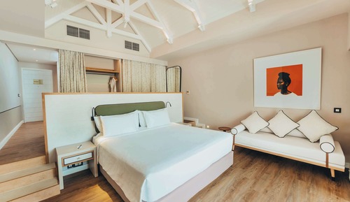 Junior Suite, Beachfront (Pool)