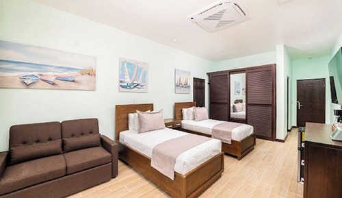 Junior Suite
